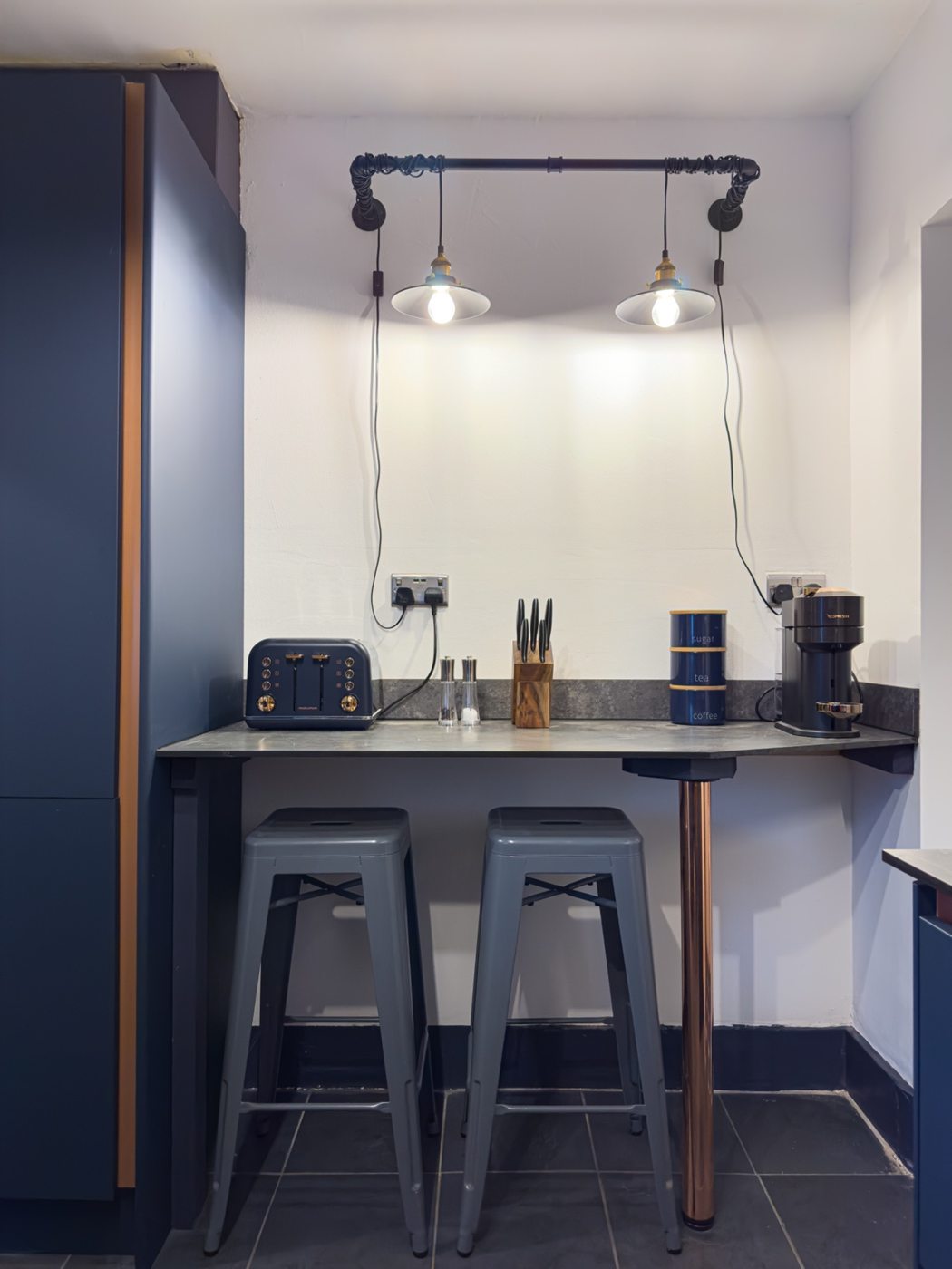Breakfast bar